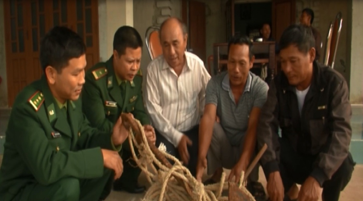 Tàu Trung Quốc phá ngư lưới cụ của 4 tàu cá Việt Nam - 1 Ngư lưới cụ đánh bắt của bà con bị phá hoại