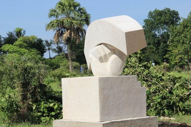 Quảng Trị: Những tượng đá ẩn chứa lòng tri ân liệt sĩ! - 5