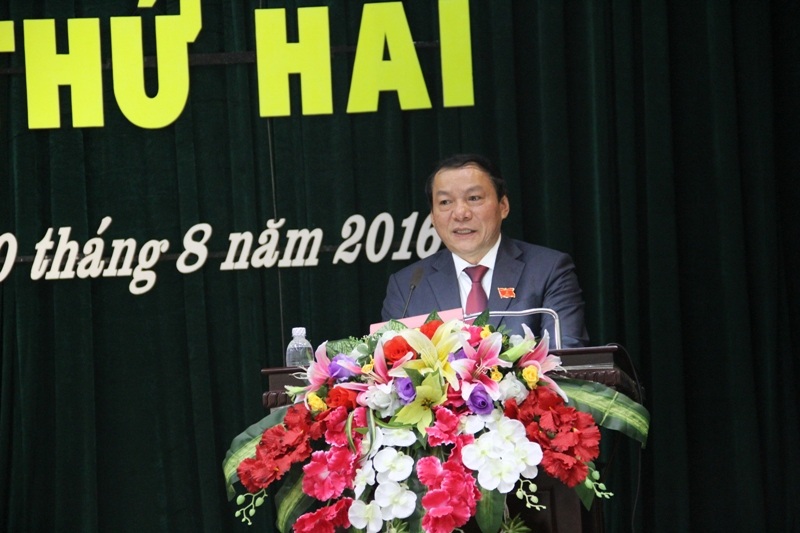 Bí thư Tỉnh ủy Quảng Trị Nguyễn Văn Hùng phát biểu khai mạc kỳ họp