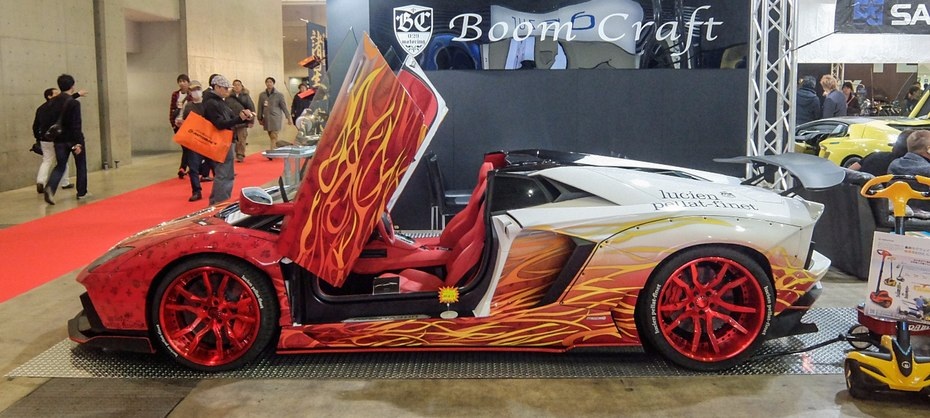 Những chiếc xe độ ấn tượng tại Tokyo Auto Salon 2016 - 22 Lamborghini Aventador Roadster LP700-4 được độ theo phong cách bốc lửa ấn tượng