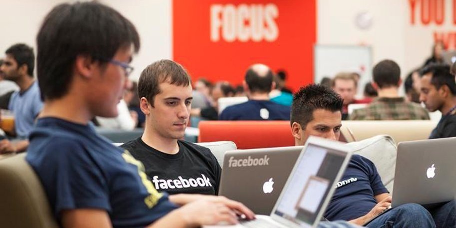 8 lý do khiến Facebook có môi trường làm việc hấp dẫn hơn Google - 5 8 lý do khiến Facebook có môi trường làm việc hấp dẫn hơn Google - 5