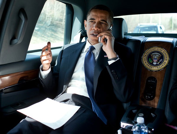 Tại sao Tổng thổng Mỹ Barrack Obama không thể dùng iPhone? - 1 Tại sao Tổng thổng Mỹ Barrack Obama không thể dùng iPhone? - 1