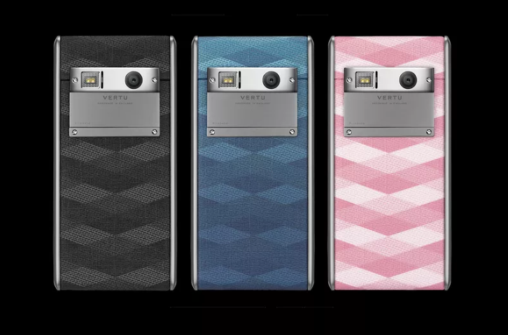 Vertu trình làng smartphone giá rẻ "chỉ" 4200 USD - 1 Vertu trình làng smartphone giá rẻ "chỉ" 4200 USD - 1