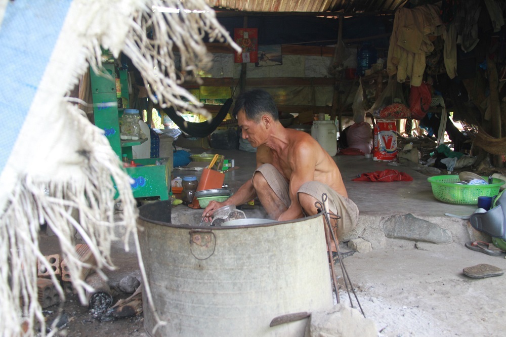 Lán trại của người dân làm rẫy ở Lỗ Buông (xã Vĩnh Phương, TP Nha Trang)