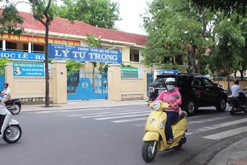 Trường THPT Lý Tự Trọng, TP Nha Trang, Khánh Hòa