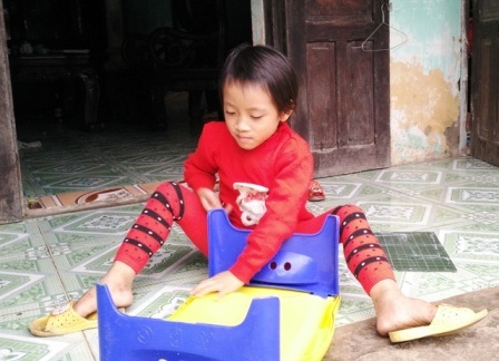 Gặp lại bé gái bị bỏ rơi và hành trình tìm người thân - 4 Bé Ngọc Anh đã đi học