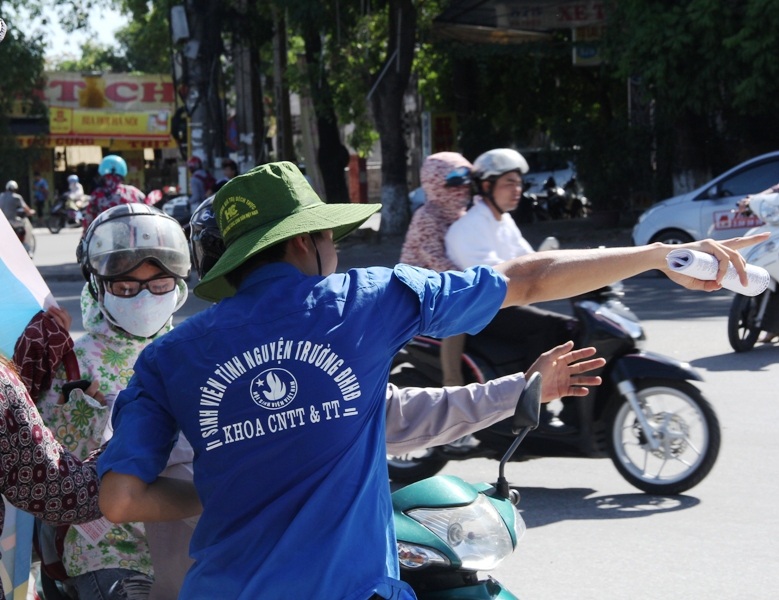 
Chương trình tiếp sức mùa thi đã được khởi động. (Ảnh: Duy Tuyên)
