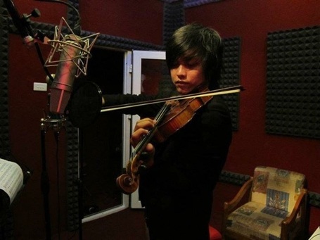 Sự nghiệp biểu diễn của nghệ sỹ violin Anh Tú được bắt đầu từ khi anh còn rất trẻ.