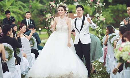 Những chiếc váy cưới đình đám của sao Việt năm 2015 - 6 Những chiếc váy cưới đình đám của sao Việt năm 2015 - 6