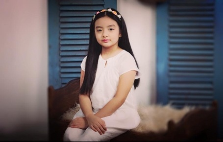 Khi lại dịu dàng như thiếu nữ.