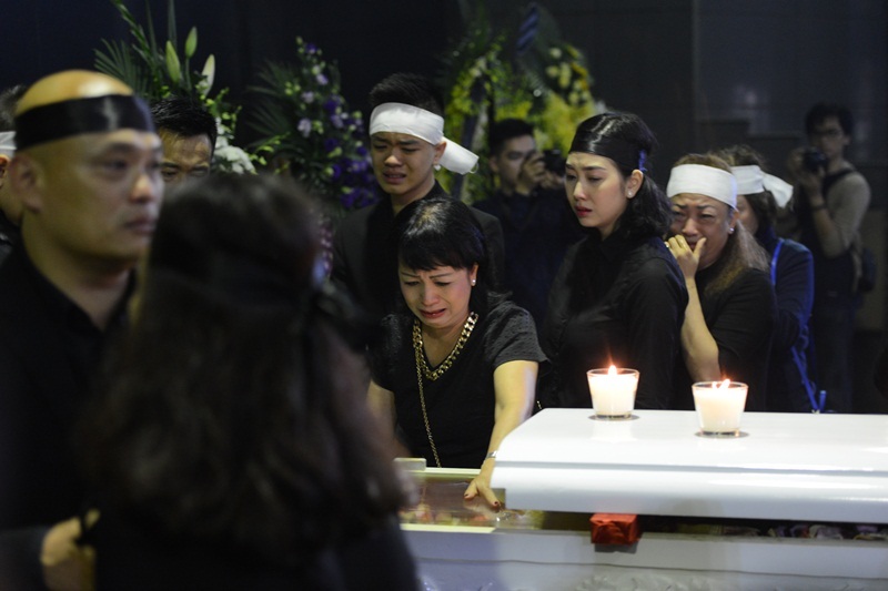 Những hình ảnh xúc động tại lễ tang nhạc sĩ Thanh Tùng - 6