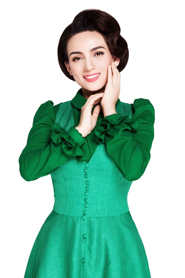 Nữ ca sĩ tâm sự, cô không muốn lập gia đình để dành thời gian cho các bé.