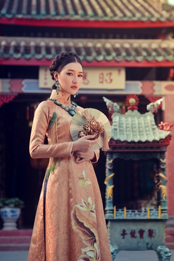 Hoa khôi Du lịch Huế 2016 làm nàng thơ với áo dài thướt tha - 12 Hoa khôi Du lịch Huế 2016 làm nàng thơ với áo dài thướt tha - 12