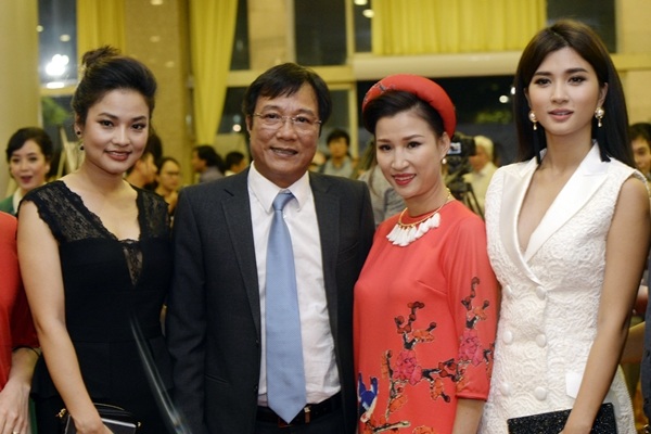 Thúy Hằng: “Rưng rưng khi fan nhí gọi tên cô Yến” - 5