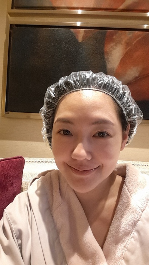 Từ Hy Đệ thích thú khi hải quan sân bay Việt Nam khen trẻ - 4 Từ Hy Đệ thích thú khi hải quan sân bay Việt Nam khen trẻ - 4