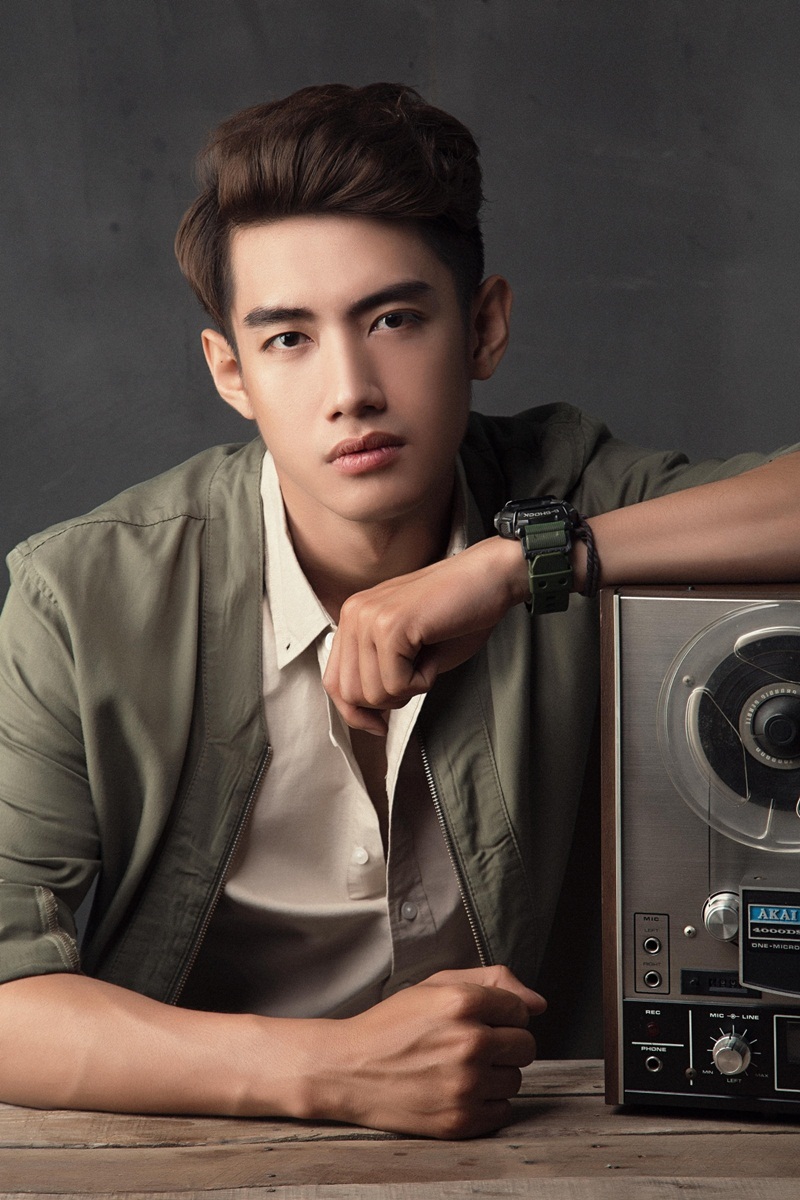 Quang Đăng The Remix hút hồn fan nữ với loạt ảnh “soái ca” - 3 Quang Đăng The Remix hút hồn fan nữ với loạt ảnh “soái ca” - 3