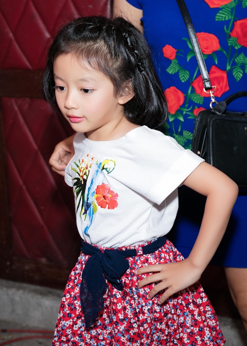 Ngọc Diễm lần đầu khoe con gái vào tháng 8/2015 sau 5 năm giấu kín.