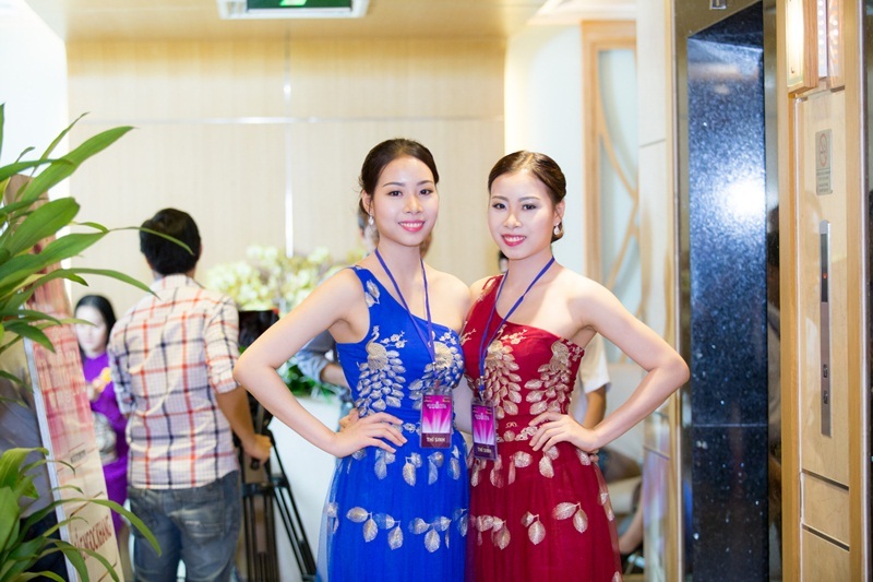 Ngắm dàn chân dài nổi bật Top 30 Hoa hậu Việt Nam phía Nam - 4 Hai chị em song sinh Như Hoa - Như Ngọc.