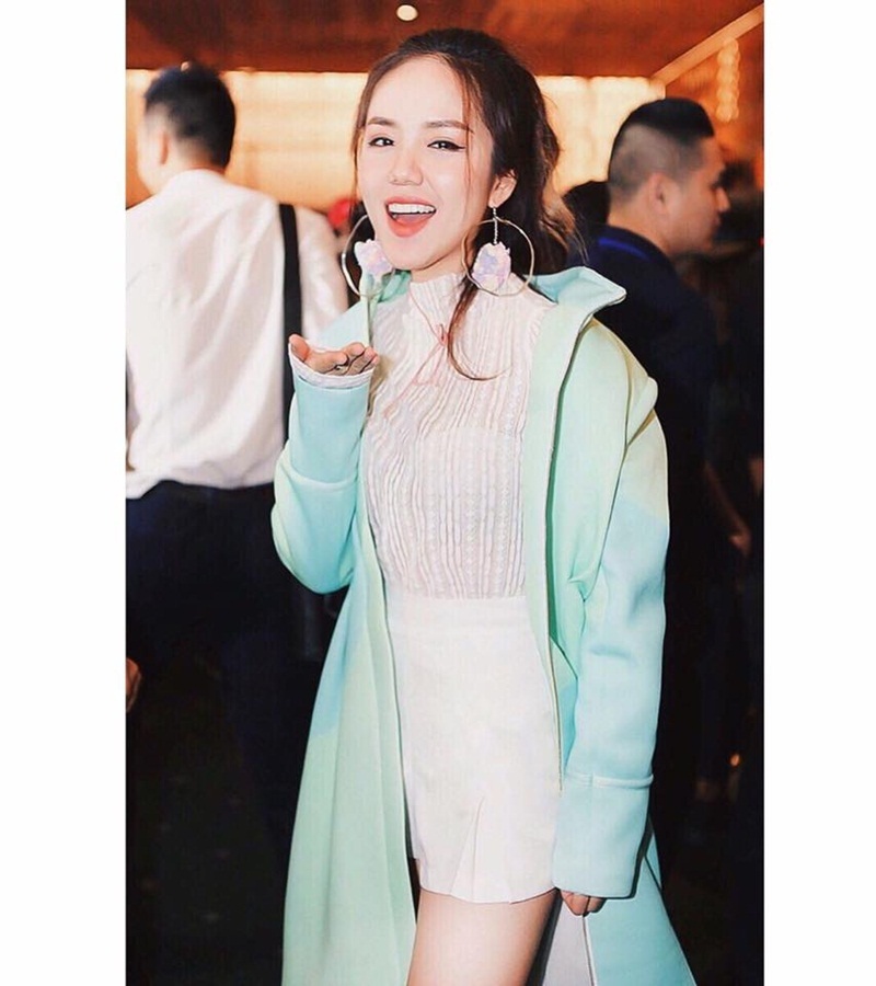 Em trai, em gái tài - sắc của Sơn Tùng M-TP, Mỹ Lan, Phương Linh - 10 Phương Ly sở hữu phong cách hoàn toàn trái ngược chị gái.