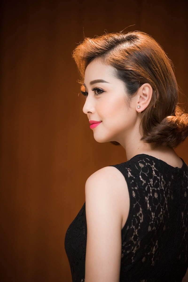 Hoa hậu Jennifer Phạm khoe vẻ đẹp kiêu kì - 1 Hoa hậu Jennifer Phạm khoe vẻ đẹp kiêu kì - 1