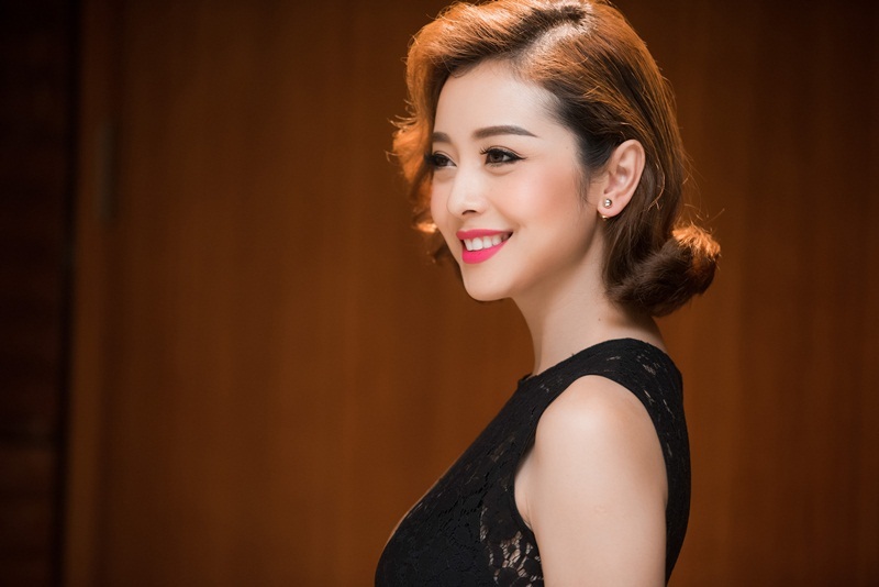 Hoa hậu Jennifer Phạm khoe vẻ đẹp kiêu kì - 2 Hoa hậu Jennifer Phạm khoe vẻ đẹp kiêu kì - 2
