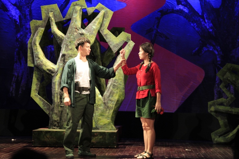 Vở diễn "Biệt đội Báo đen" - Bản tráng ca người lính - 4