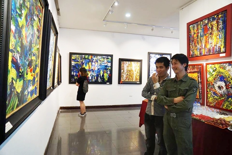 Tự do cảm thức với triển lãm tranh Hơi thở cuộc sống - 5