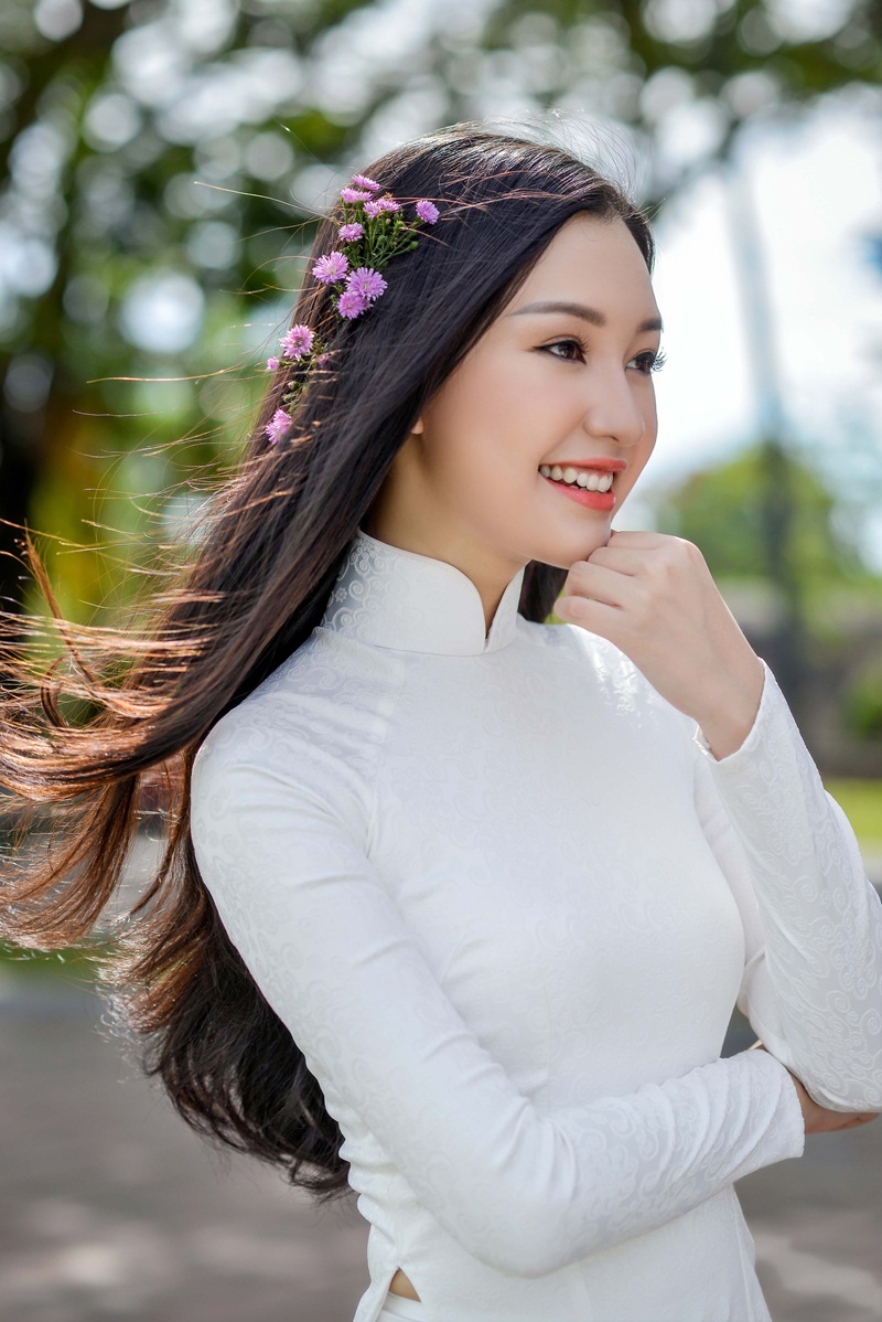 Vẻ đẹp mơ màng của nàng thơ xứ Huế được chú ý tại Hoa hậu Việt Nam - 7 Vẻ đẹp mơ màng của nàng thơ xứ Huế được chú ý tại Hoa hậu Việt Nam - 7