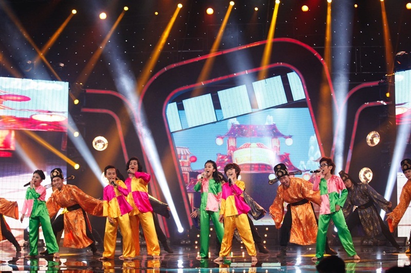 Nhóm 365 mang hit phim “Tấm Cám” đến Idol Kids, Hồ Văn Cường hát nhạc trẻ - 6 Nhóm 365 mang hit phim “Tấm Cám” đến Idol Kids, Hồ Văn Cường hát nhạc trẻ - 6