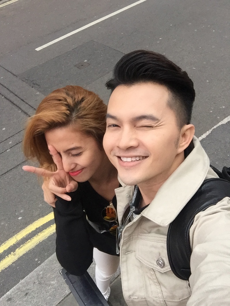 Từng là “cặp tình nhân trong âm nhạc”, mới đây Nam Cường đã gặp lại Việt My trong chuyến lưu diễn tại Anh. Việt My chia sẻ về chuyến đi: “Đây là chuyến lưu diễn vui nhất từ trước đến giờ của mình vì có sự xuất hiện của anh Nam Cường. My cũng được anh Cường chăm sóc, và chiều chuộng. Anh ấy đã cùng My đi lang thang khám phá khắp các ngõ ngách của nước Anh chỉ để thoả lòng làm clip đi phượt của cô em gái. My cảm thấy rất may mắn vì luôn có anh Cường ở bên cạnh từ sự nghiệp lẫn cuộc sống”.