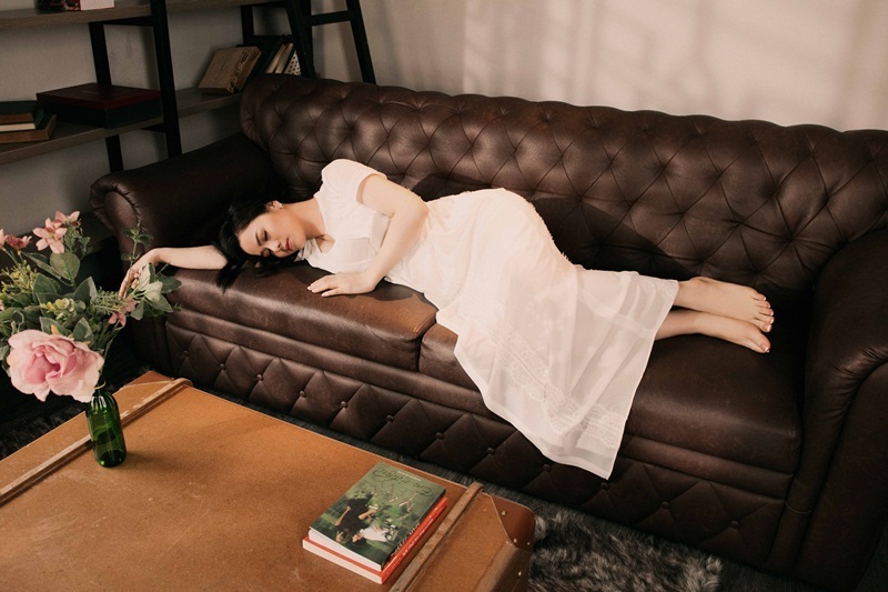 Nhật Kim Anh đẹp mặn mà trở lại showbiz sau sinh - 6 Nhật Kim Anh đẹp mặn mà trở lại showbiz sau sinh - 6
