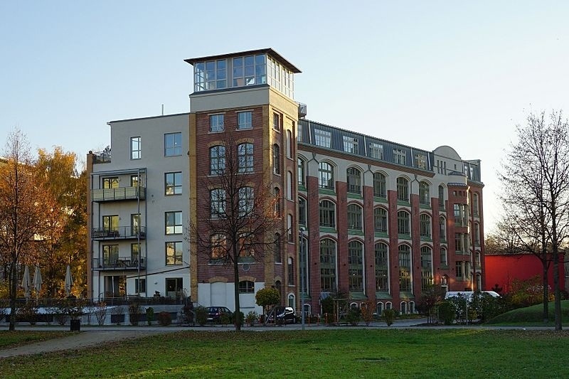 Hãng Jansen-Fabrik nay được cải tạo thành một nhà lưu niệm công nghiệp.