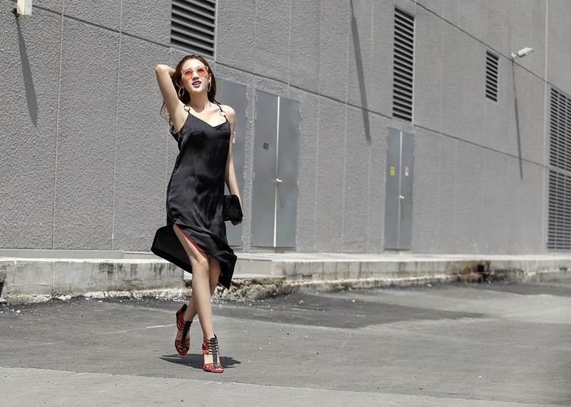 Tuy nhiên, dù là phong cách nào, dịu dàng, nữ tính hay cá tính, sành điệu thì Bảo Như cũng thật nổi bật và thu hút ánh nhìn.