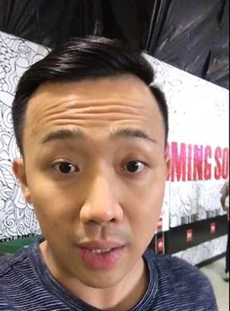 Lùm xùm Trấn Thành vẫn chưa ngã ngũ, Kỳ Duyên, Giáng My “gặp hạn” vì hình ảnh - 2 Nói về tâm trạng của Trấn Thành sau khi xảy ra sự cố đáng tiếc này, quản lý của Trấn Thành chia sẻ, Trấn Thành vẫn rất bình thường, không quá buồn phiền. Thế nhưng hiện tại Trấn Thành đang khá nôn nóng về việc làm visa mới như thế nào, có ảnh hưởng đến thông tin của Trấn Thành về sau hay không. Trấn Thành đang xin cấp visa mới và chờ phản hồi từ sở di trú của Mỹ.