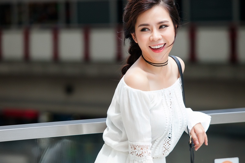 Váy Đẹp Trễ Vai Tay Bồng LECOONG V482 Đầm Tiểu Thư Phối Ren Giá rẻ chính  hãng