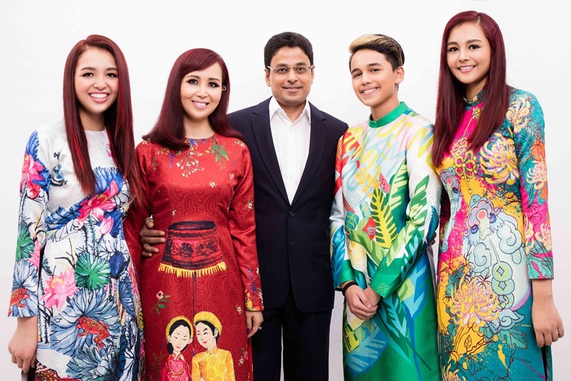 Vợ chồng cô có ba con: Nguyễn Diệu My (sinh năm 1997), Nguyễn Diệu Ly (sinh năm 1998) và Nguyễn Hoàng Phi (sinh năm 2000). Hiện cô là giám đốc điều hành một doanh nghiệp. Sau hơn 20 năm kết hôn, cô tận hưởng hạnh phúc viên mãn của mình cùng chồng và 3 người con xinh xắn và ngoan hiền. Cô tập trung kinh doanh, chăm lo cho tổ ấm và chỉ thỉnh thoảng xuất hiện ở những sự kiện của bạn bè thân thiết.