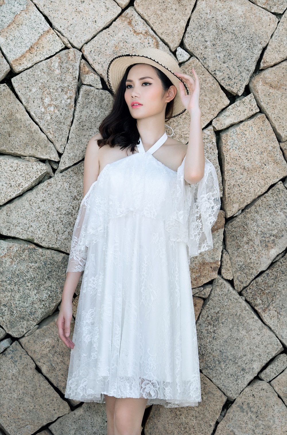 Hoa hậu Đông Nam Á gợi ý trang phục đi biển cực yêu - 13