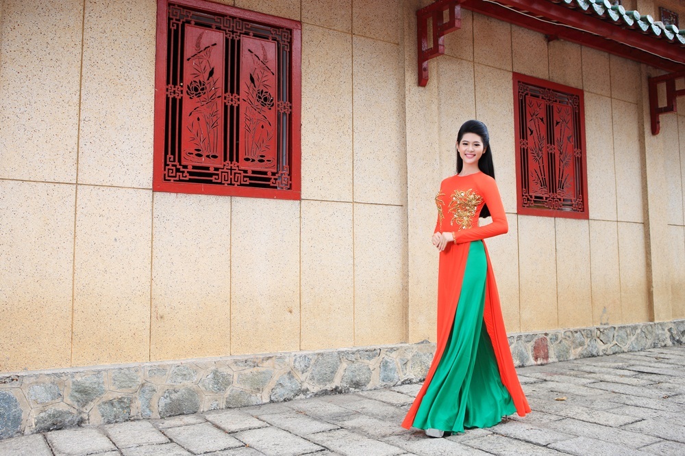 Nhan sắc miền Tây được kì vọng nối gót Đặng Thu Thảo - 17