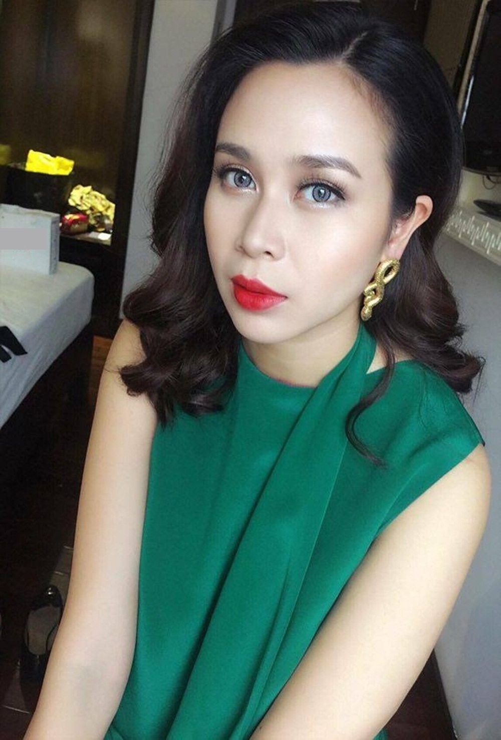 Lưu Hương Giang phản pháo quan điểm lỗi thời về “mẹ bỉm sữa” - 11 Giờ đây khi đã làm mẹ 2 con, nuôi con nhỏ, Lưu Hương Giang vẫn dành thời gian chăm sóc bản thân, làm đẹp mỗi ngày.