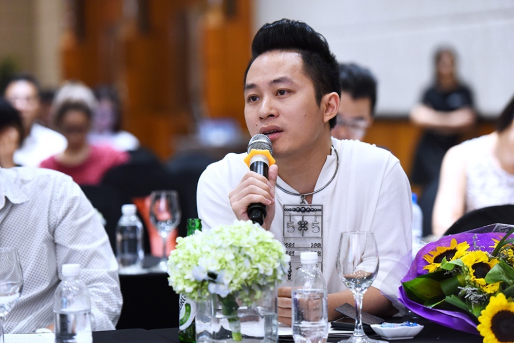 Scorpions sang Việt Nam, thắp lửa đêm nhạc cùng Mỹ Linh, Tùng Dương - 2 Ca sĩ Tùng Dương chia sẻ tại buổi họp báo.