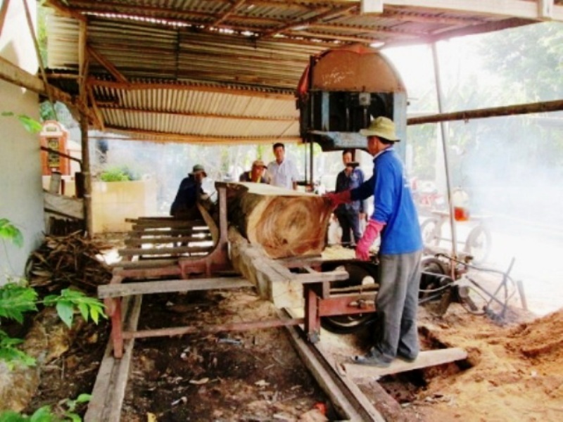 Lương y 40 năm hốt thuốc miễn phí… xây cầu, cất nhà cho dân nghèo - 2 Lương y 40 năm hốt thuốc miễn phí… xây cầu, cất nhà cho dân nghèo - 2