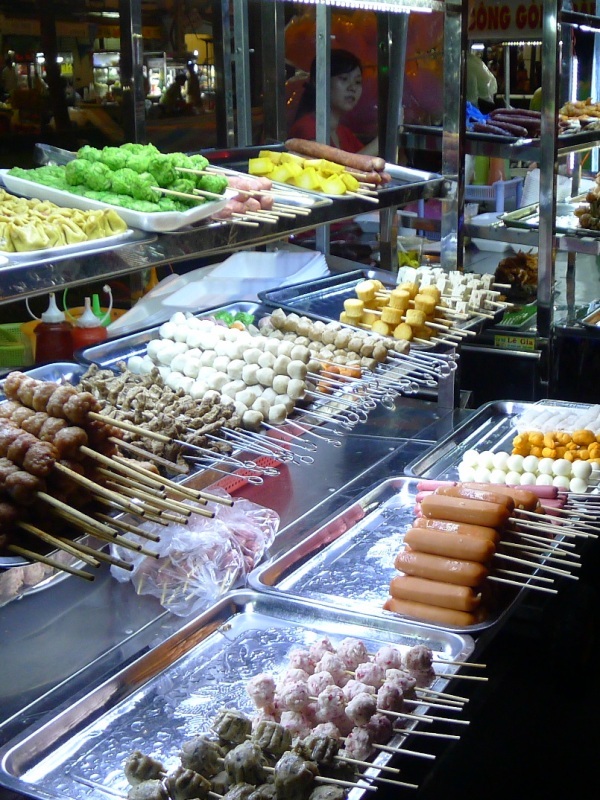 Đến Cần Thơ đừng quên ghé phố ăn vặt trứ danh Ninh Kiều - 6 Đến Cần Thơ đừng quên ghé phố ăn vặt trứ danh Ninh Kiều - 6