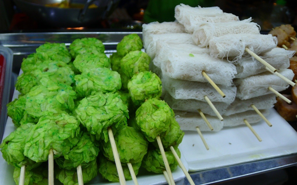 Đến Cần Thơ đừng quên ghé phố ăn vặt trứ danh Ninh Kiều - 4 Đến Cần Thơ đừng quên ghé phố ăn vặt trứ danh Ninh Kiều - 4