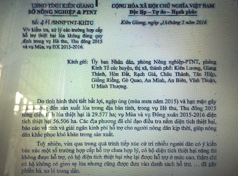 Tiền hỗ trợ hạn, mặn cho nông dân bị cán bộ “chặn” - 2 Trước thực trạng một số địa phương chưa thực hiện đúng qui định về việc hỗ trợ tiền Chính phủ cho bà con nông dân có lúa bị thiệt hại do hạn mặn, Giám đốc Sở NN&PTNT tỉnh Kiên Giang đã ra công văn kiểm tra, chấn chỉnh.