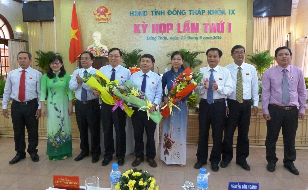 Ông Nguyễn Văn Dương tái đắc cử chức Chủ tịch UBND tỉnh Đồng Tháp - 2 Thành viên thường trực HĐND tỉnh Đồng Tháp khóa IX