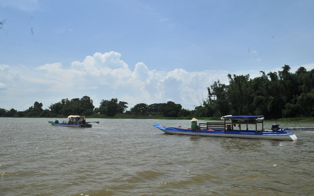 Khám phá “hồ nước trời ban” lớn nhất miền Tây mùa lũ về - 9 Khám phá “hồ nước trời ban” lớn nhất miền Tây mùa lũ về - 9