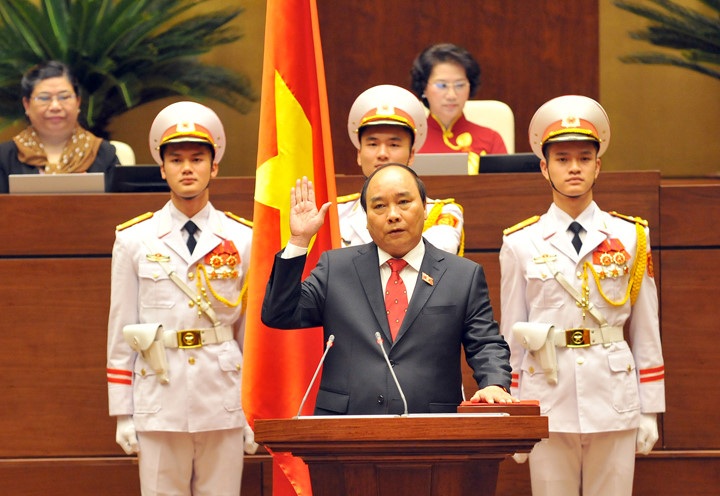 Thủ tướng: Chống tham nhũng - làm thực chất từ việc nhỏ nhất - 1 Một nội dung Thủ tướng đã hứa với Quốc hội sau khi tuyên thệ nhậm chức là đẩy mạnh việc chống tham nhũng (ảnh: HL)