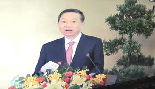 Hàng nghìn tỷ đổ vào cá độ mùa EURO chứng tỏ tiền đọng trong dân rất lớn - 1 Bộ trưởng Công an Tô Lâm khuyến cáo cần có giải pháp huy động tiền nhàn rỗi trong dân, không để đổ vào các tổ chức tội phạm.