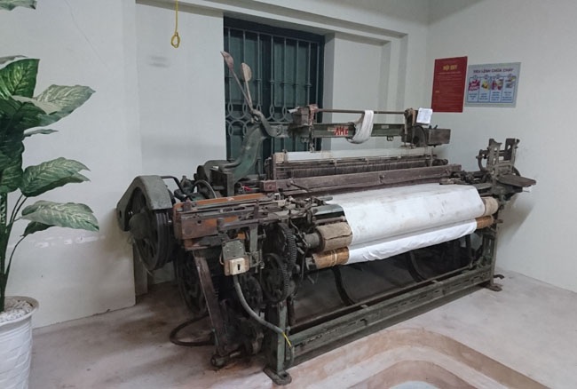 Chủ đầu tư Khu đô thị Dệt may trả lời nhà báo Trần Đăng Tuấn - 2
Những chiếc máy dệt tuổi đời hơn 100 năm.