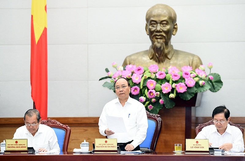 Thủ tướng: Quyết không để lợi ích nhóm chi phối bộ máy - 1 Thủ tướng Nguyễn Xuân Phúc chủ trì hội nghị trực tuyến toàn quốc về công tác cải cách hành chính tuần trước.